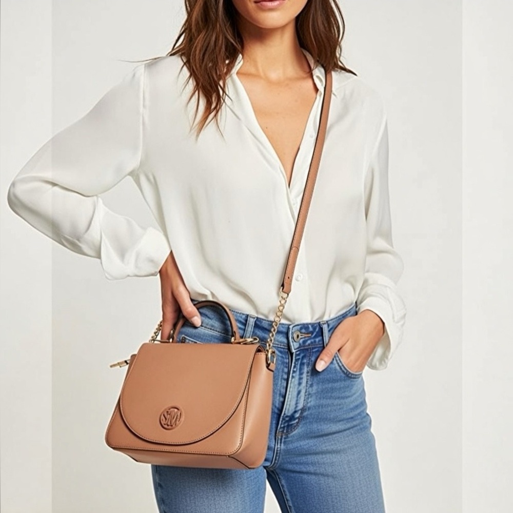 Steve Madden brown satchel with a gold chain strap